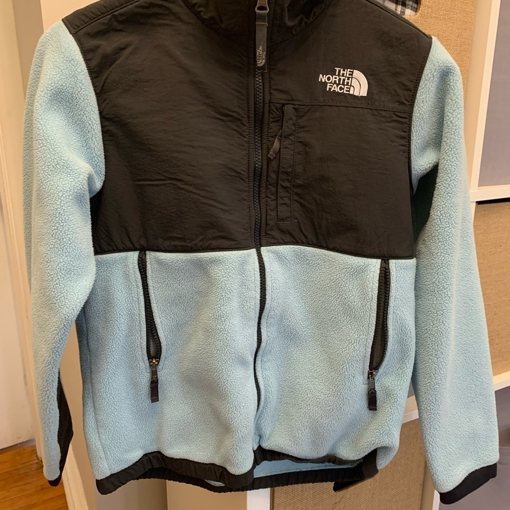 Mint NF fleece in good shape